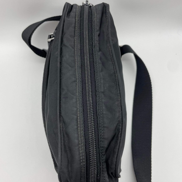 Prada crossbody camera bag - Picture 4 of 15